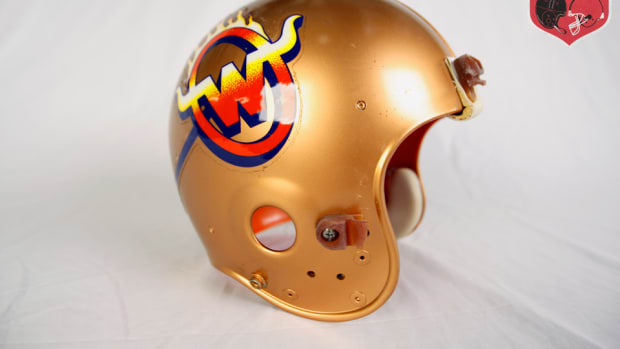 usfl-helmet-960.png
